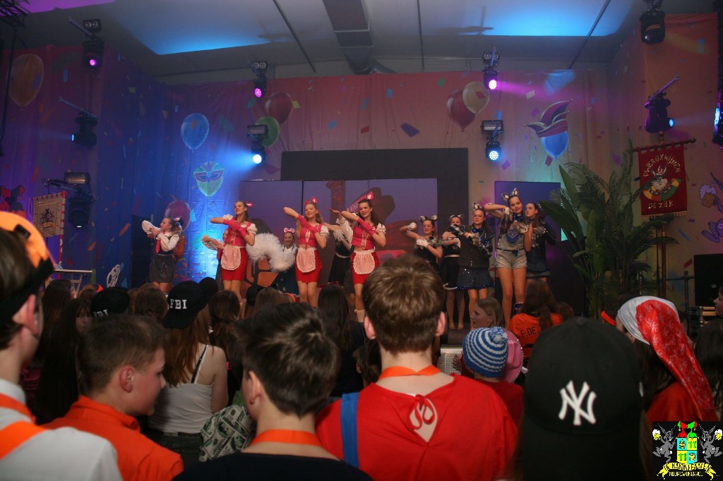 ../Images/Opwarmbal jeugd - Robin de Graaf 121.jpg